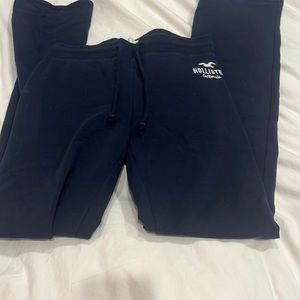 Open leg navy Hollister sweatpants